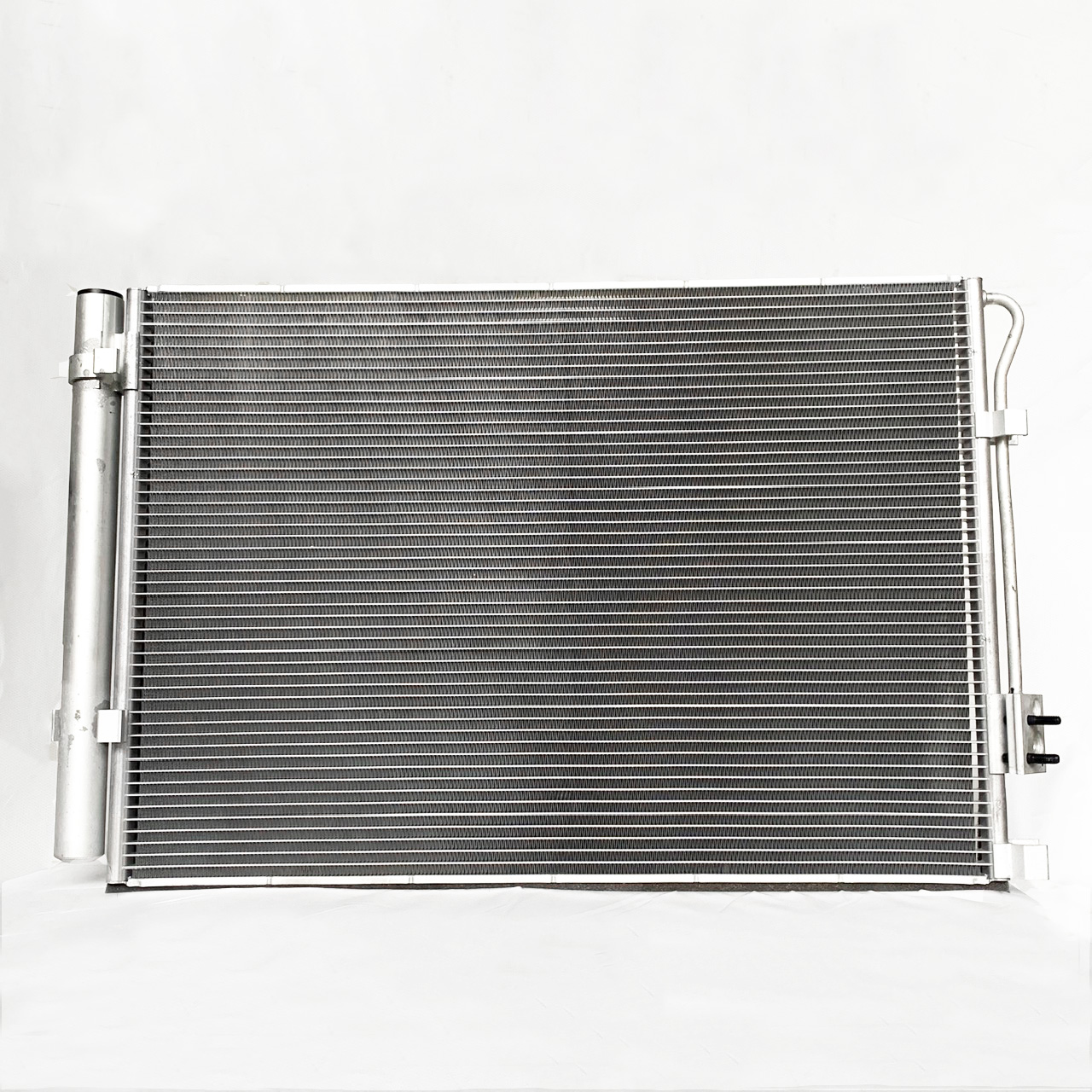 Giàn nóng Hyundai Accent 2010-2012 Dàn nóng Accent Doowon 97606-1W000